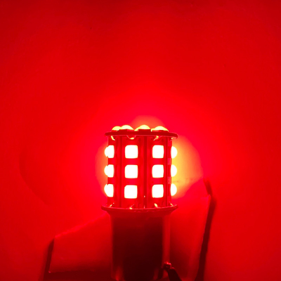 Uzun Sürekli Beyaz LED Dönüş Sinyalleri Arabalar İçin 12V Alüminyum Alaşım Vücut Beyaz Sarı Kırmızı 3030 33SMD
