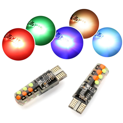 Parlaklık Yeni tip araba İç mekan LED ampul T10 5050 6SMD RGB rengi RGB ile uzaktan kumandalı yanıp sönen ışıklarla