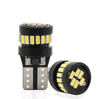 3014 LED Çip Otomobil Ampulleri Beyaz Işık 360 Derece Işın Köşe T10 3014 24smd Sabit Akım Parlak LED Ampul